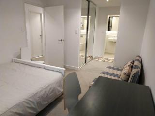 Mortlake Riverside Escape 2BR 2Bath Apt for 4 - 6