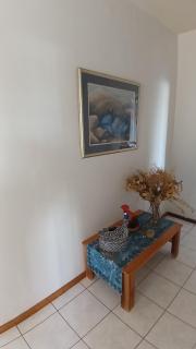 John-Lou's One-bedroom Apartment - 3