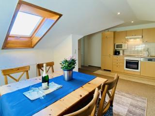 Villa Fortuna Haupthaus II OG links - 5