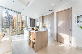 Stunning Marina View, Near the Tram and Marina Mall, Minutes Away from Ain Dubai and JBR Beach, Stella Maris, Dubai Marina by Deluxe Holiday Homes - 7