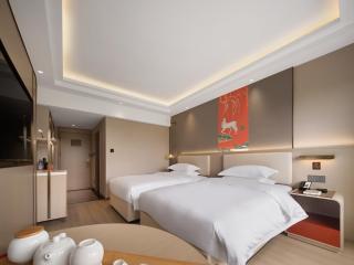 Yicheng Hotel Guilin Liangjiang Sihu East-West Alley Branch - 2