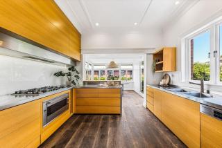 Auckland City Oasis with Pool - 4