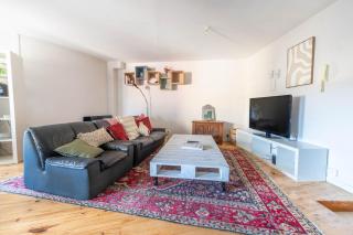 T2 chaleureux au coeur des vignes -vue place de Condrieu-long séjour possible - 2