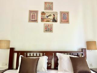 Cozy Boho Poolside 1BHK in Siolim Goa - 6