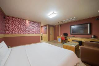 Yeosu Apple Hotel - 1