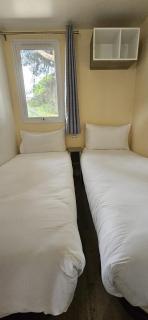 LAS CABAÑAS DEL LAGO En temporada incluye acceso piscina Las 2 columnas! - 2