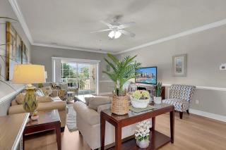 Magnolia Pointe Luster Leaf 4890-301 - 0