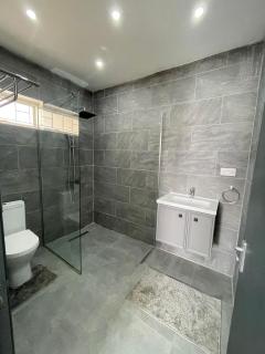 Villa Roche Noire with Pool- 4 mins from Beach - 4