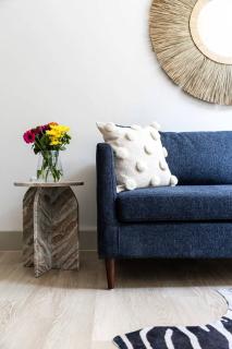 Relaxed, Spacious & Ideal for Small Families - 4