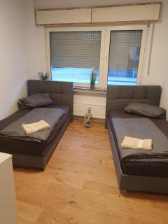 FlexHome Stadtnahe Ferienwohnung - 1