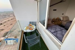 Ocean-View Apartment with Balcony - 5 min to Beach - 2