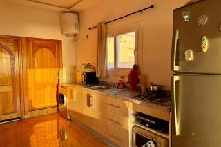 Ocean-View Apartment with Balcony - 5 min to Beach - 1
