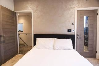 The Luxe Retreat with Hot Tub - 2