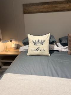 NEW 2025 Modern 3Bedrooms Lodge Walk to Beach - 3