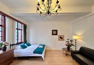 Shanghai Zighouse--The Bund Premium Apartment Suites - 8