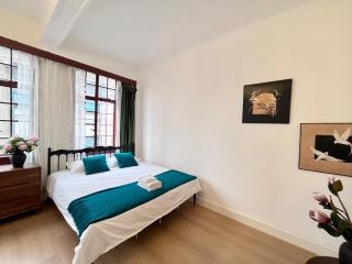 Shanghai Zighouse--The Bund Premium Apartment Suites - 2