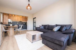 Panoramic View Cozy 1BR Apartment - 0