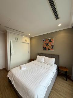 Vinhomes Landmark Platinum Apartment - 6