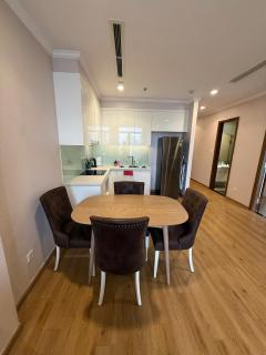 Vinhomes Landmark Platinum Apartment - 1