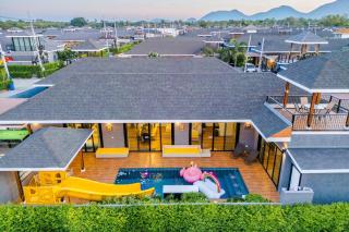 Breeze Casa Private Pool Villas - 8