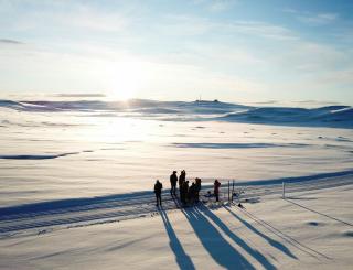 Charming Log Cabin With Modern Luxury - 7