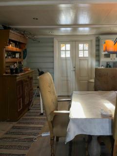 Charming Log Cabin With Modern Luxury - 5