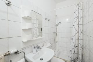 2 ROOM APARTMENT by the CASTLE - 5