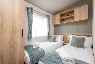 Lodge No 19 - St Andrews Lodge Park - 6