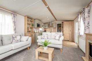 Lodge No 19 - St Andrews Lodge Park - 2