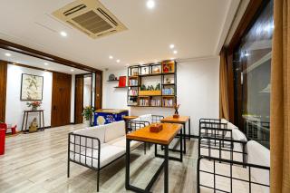 GuCHI Luxury Mountain B&B - 9