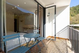 GuCHI Luxury Mountain B&B - 5