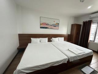 Khách sạn ALENKA - 2