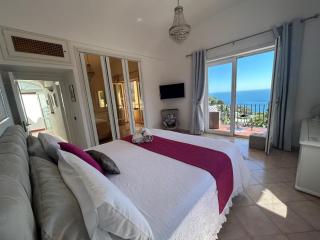 MARVELOUS SEA VIEW VILLA - 8