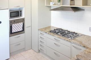 Seven Bedroom house on Dungloe Ave - 9