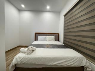 H-Vista Suites - The Wisteria - 6