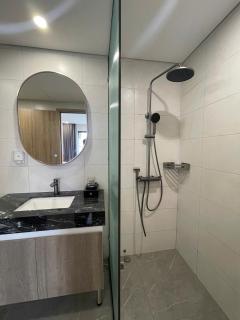 H-Vista Suites - The Wisteria - 2