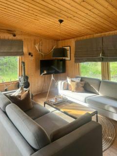 Cosy Family Cabin With Views And Sauna - 6
