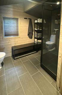 Cosy Family Cabin With Views And Sauna - 2