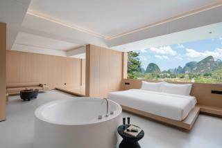 Shuitiao Boli Hotel (Yangshuo Shili Gallery Yulonghe Branch) - 2