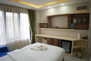 HK Resort - 8