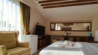 HK Resort - 1
