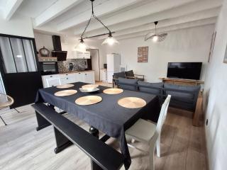 Gîte "Chez Marcel et Cie" - 8 mn du Puy du Fou - 0