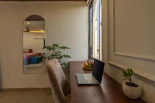 Perfectstayz Premium Shree Narayana at Mahakal temple road - 4