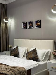 ALA APARTS - 4YOU, Amir - 4