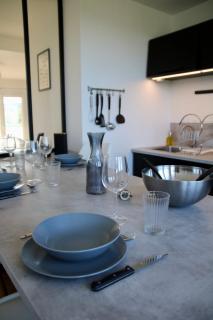 Séjour lumineux T3 moderne, balcon & ascenseur - 9