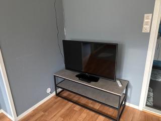 Modern Apartment in Nature Mountain Views & Peaceful Setting - 8