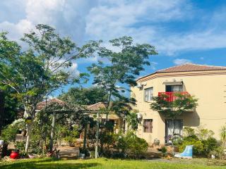 Real Favour Suites Guest House - 7