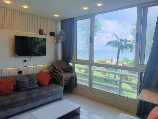 شقه ViP للايجار المفروش اليومي بالمعمورة الشاطئ - 0