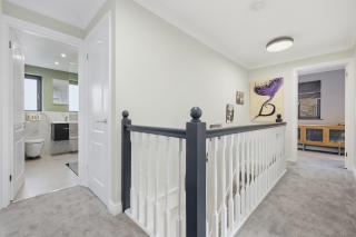 Month Stays, Free parking Luxury 4 Bed - 6