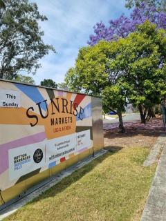 Welcome to your leafy retreat in Graceville! - 9